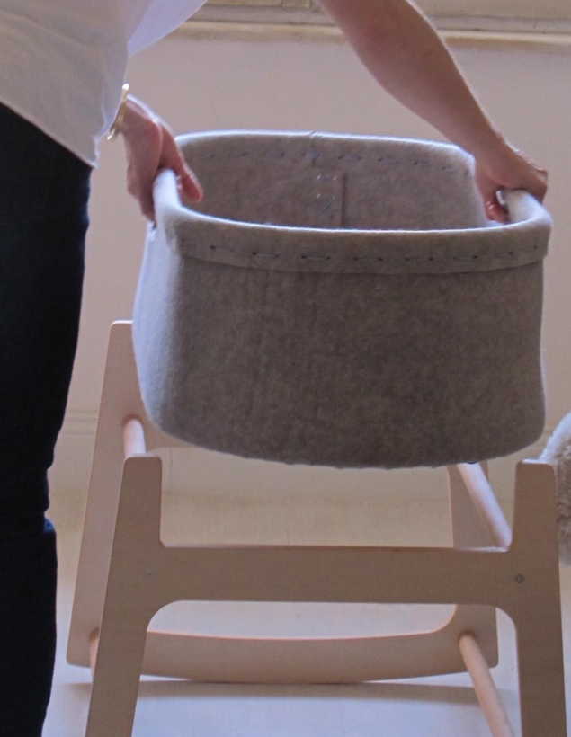 NESTA'S NEST  ネストスタンド　ハンドメイド・天然素材 | クレードルスタンド