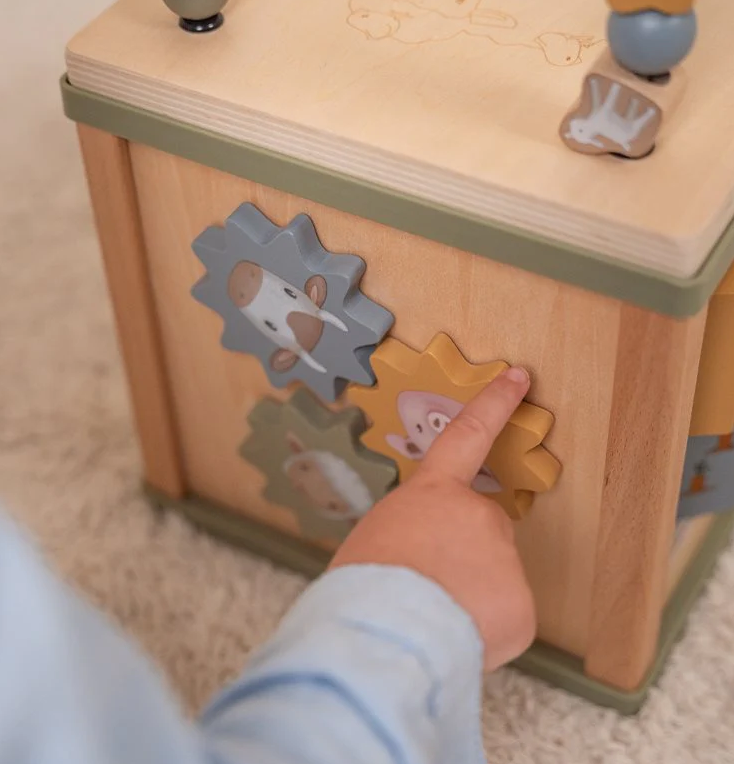 Little Dutch  木製アクティビティBOX｜名入れ・誕生日入り