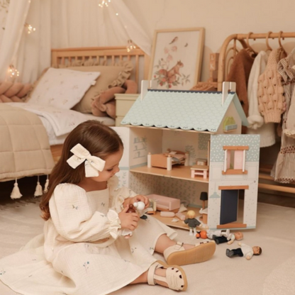 Le Toy Van  木製ドールハウス "Bluebelle House"