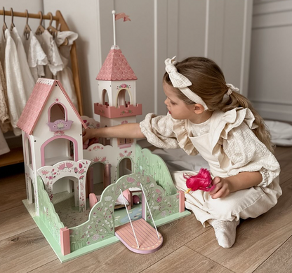 Le Toy Van  木製フェアリーベル・パレス セット"Fairybelle Palast"｜家具付きドールハウス