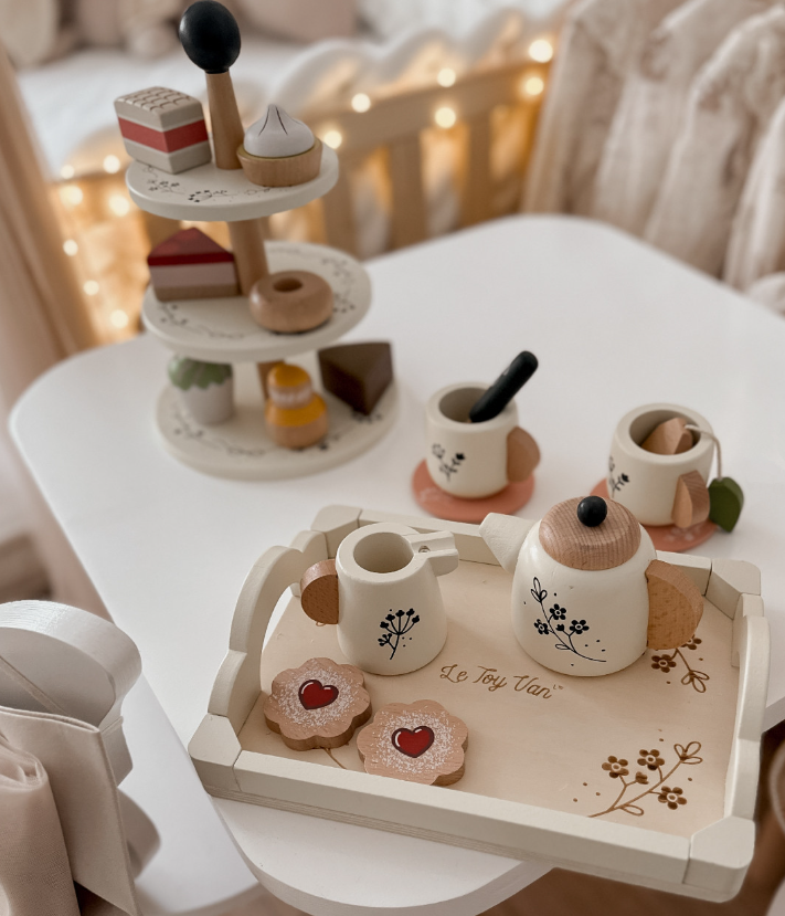 Le Toy Van  木製ティーセット 12ピース｜おままごと