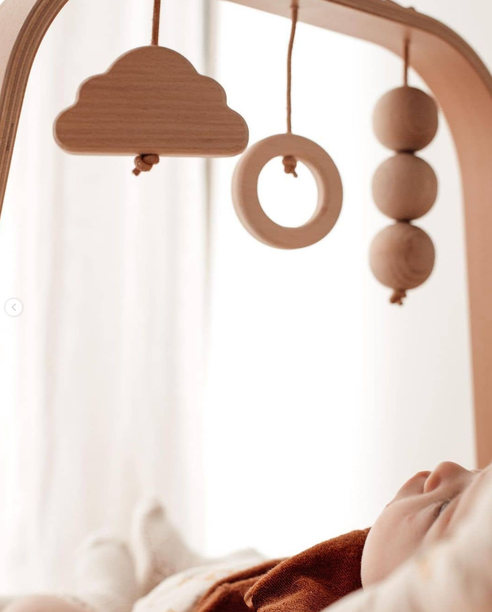 Charlie Crane プレイアーチ｜Levo Activity Arch｜Beech