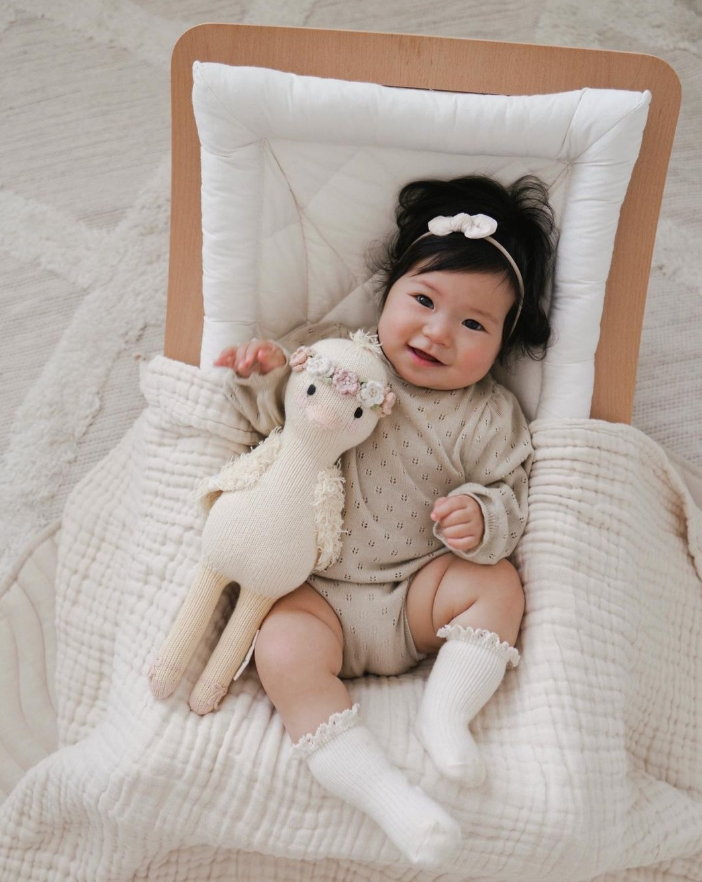 Charlie Crane ベビーバウンサー|Babywippe LEVO Beech|Organic Milk Charlie Crane ベビーバウンサー|Babywippe LEVO Beech|Organic Milk