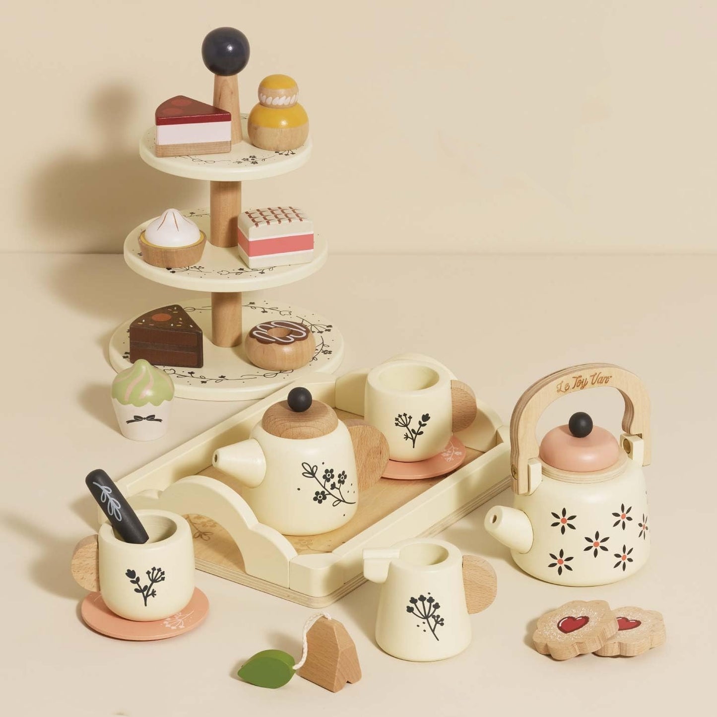 Le Toy Van  木製ティーセット 12ピース｜おままごと