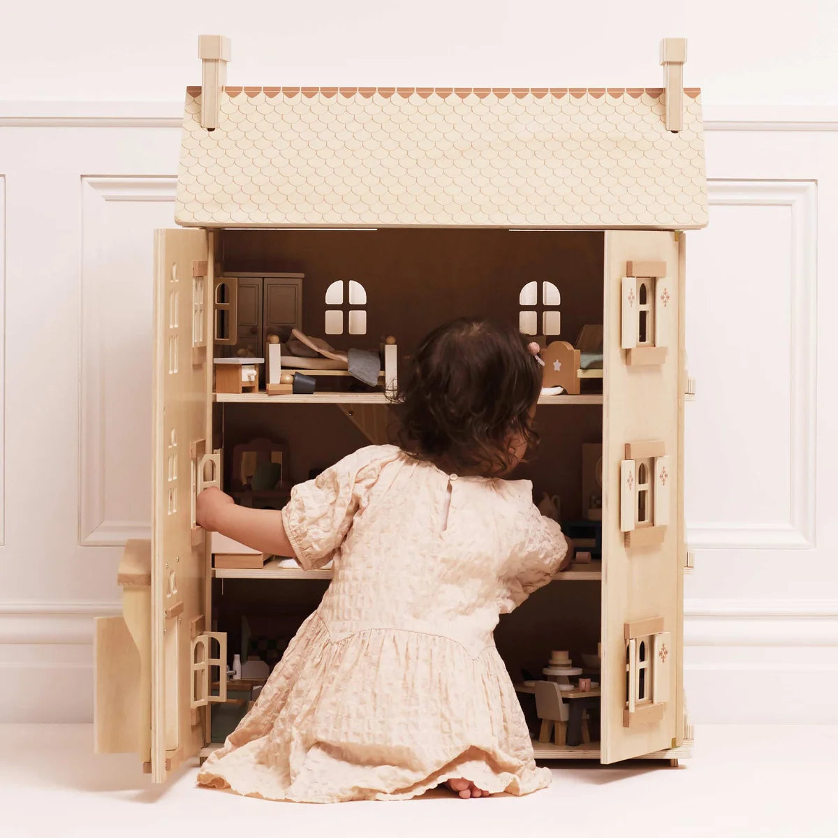 Le Toy Van  木製ドールハウス "The Grand Natural"