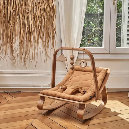 Charlie Crane ベビーバウンサー｜Babywippe LEVO Walnut｜Camel