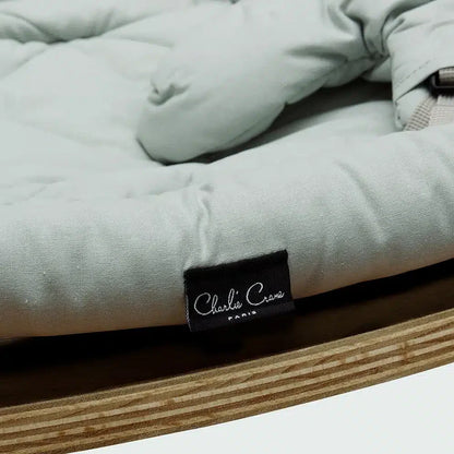 Charlie Crane ベビーバウンサー｜Babywippe LEVO Walnut｜Farrow